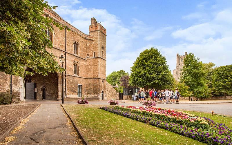 Kings School 