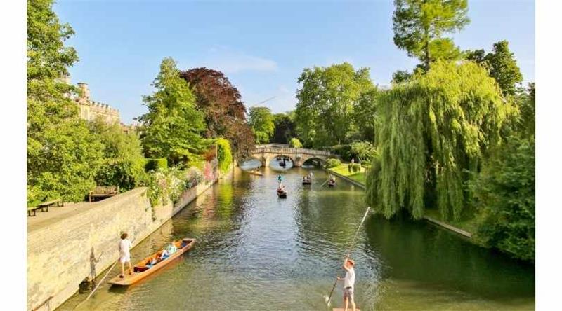 Cambridge River Punting