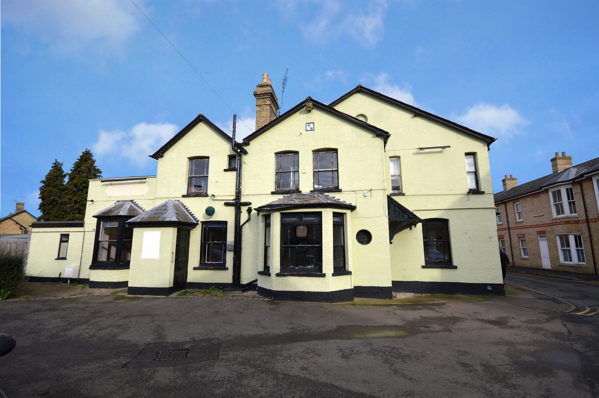 Former pub serves up chance to convert into stylish apartments